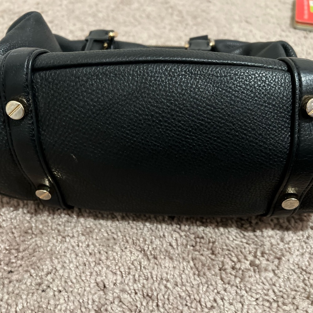 Michael Kors Handbag - Picture 4 of 9